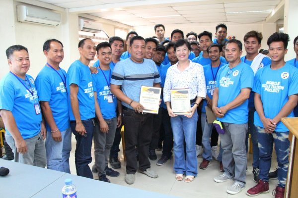 Pangasinan Mobile Skills Training Project Graduation Day (1)