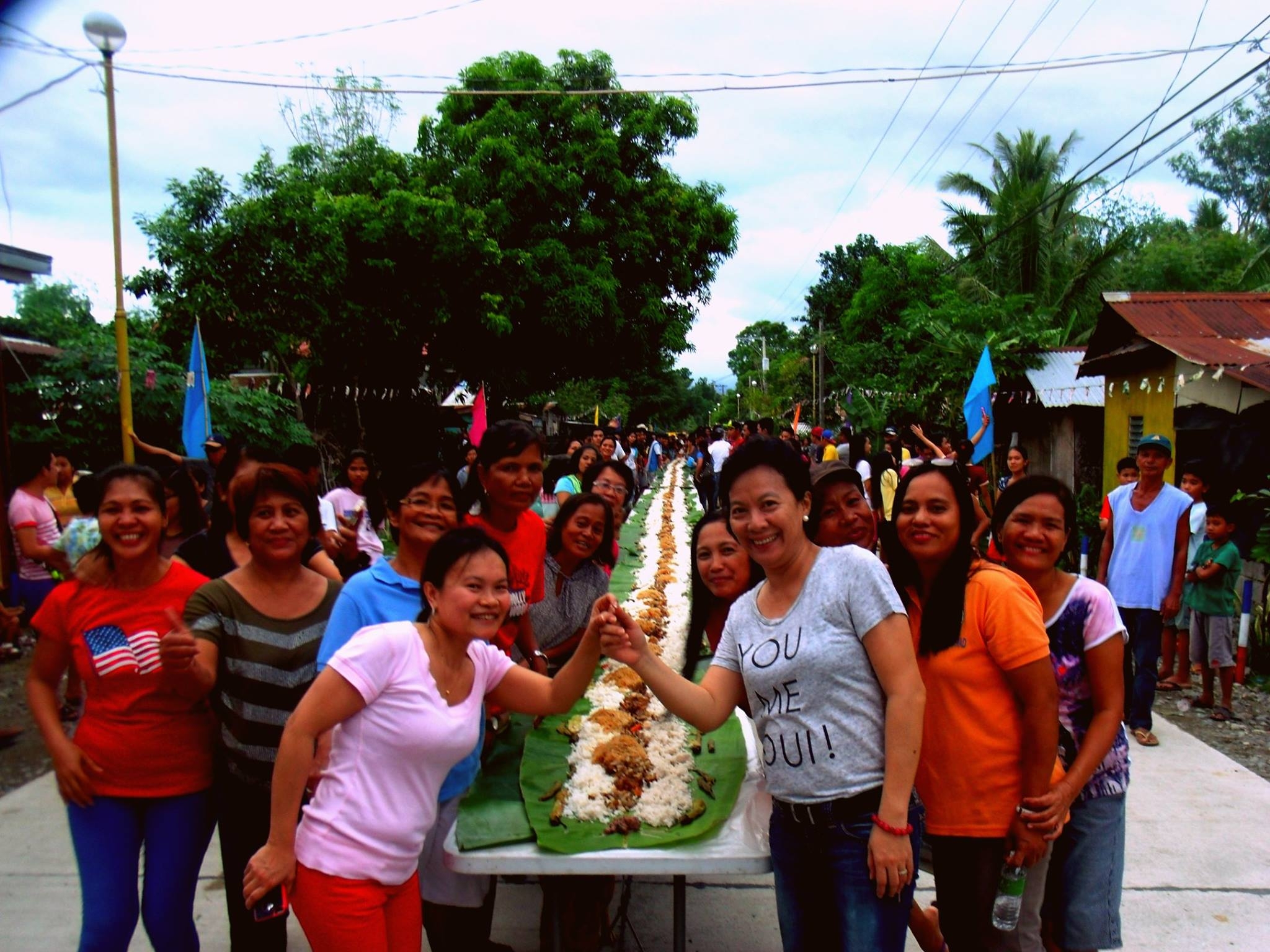 Ariston East Barangay Fiesta Boodle Fight  (1)