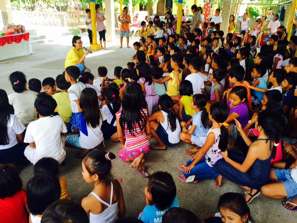 Feeding program at Sanchez-Cabalitian Elementary (16)
