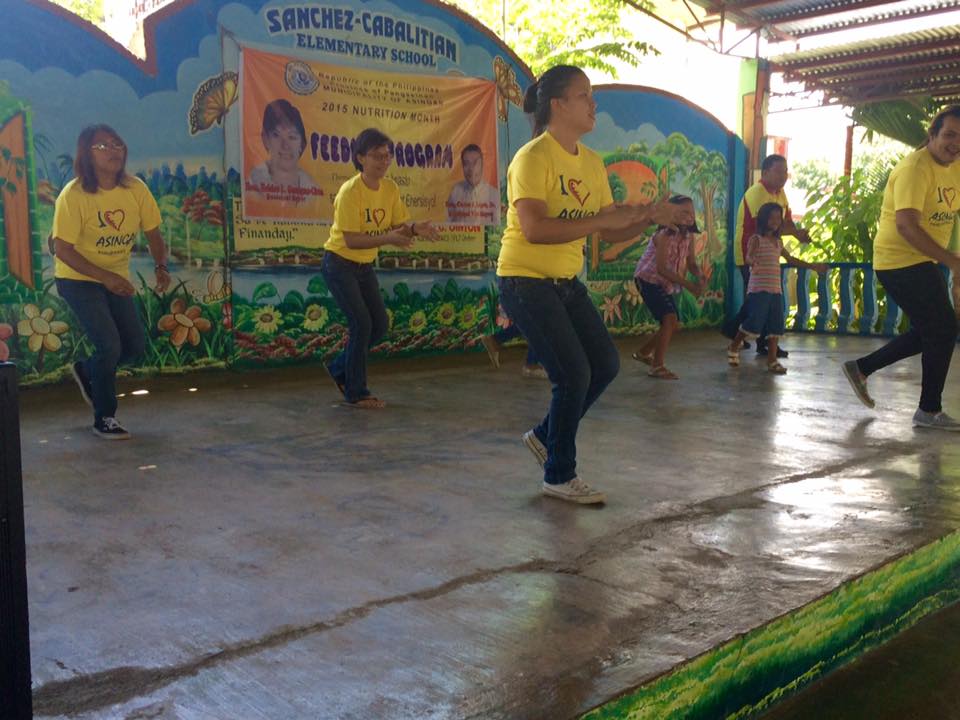 Feeding program at Sanchez-Cabalitian Elementary (19)