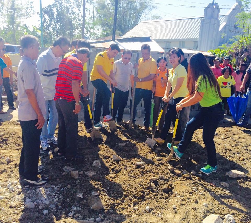 construction of Day Care center at Carosucan Sur (1)